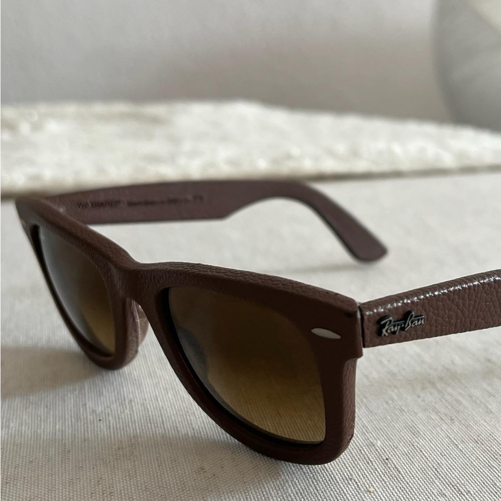 Ray-Ban Brown Sunglasses